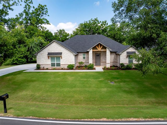 10301 Ravenswood Road, Granbury, TX 76049