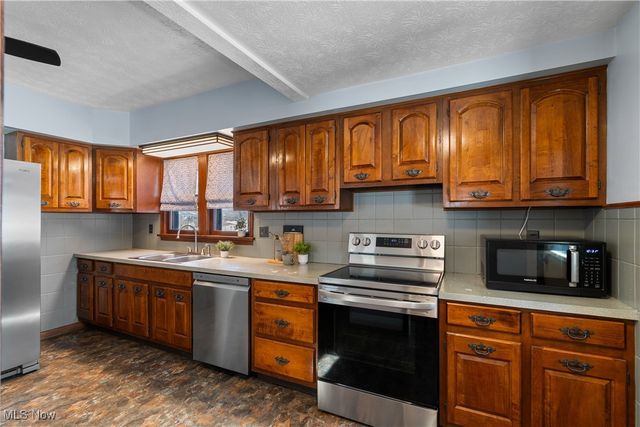 3626 Johnson Road, Norton, OH 44203