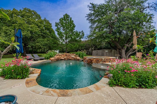 8429 Karen Lane, Terrell, TX 75160