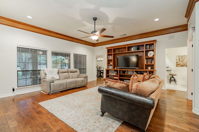 8429 Karen Lane, Terrell, TX 75160