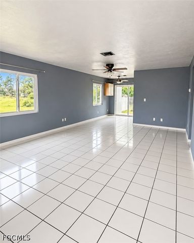 5254 Coronado PKWY, Naples, FL 34116