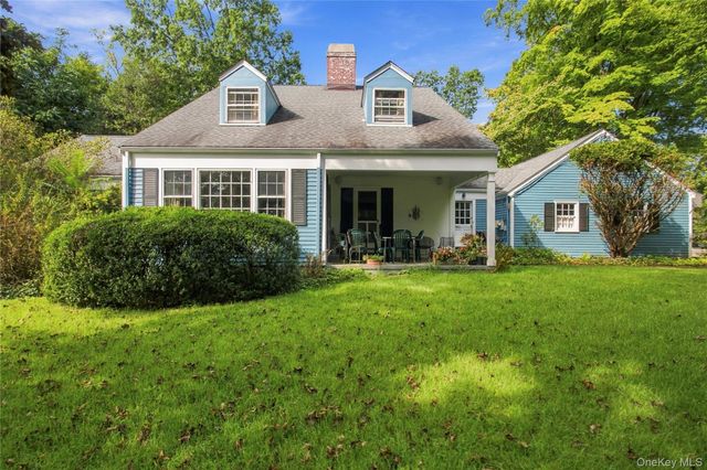 1 Grandview Circle, Pleasantville, NY 10570
