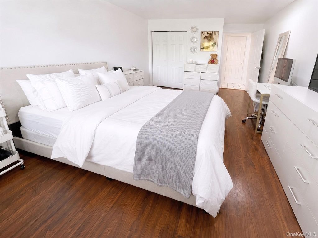115 Dehaven Drive 205, Yonkers, NY 10703 — photo 5
