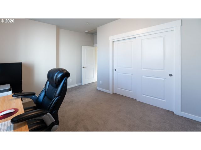 1740 N 23RD St, Washougal, WA 98671