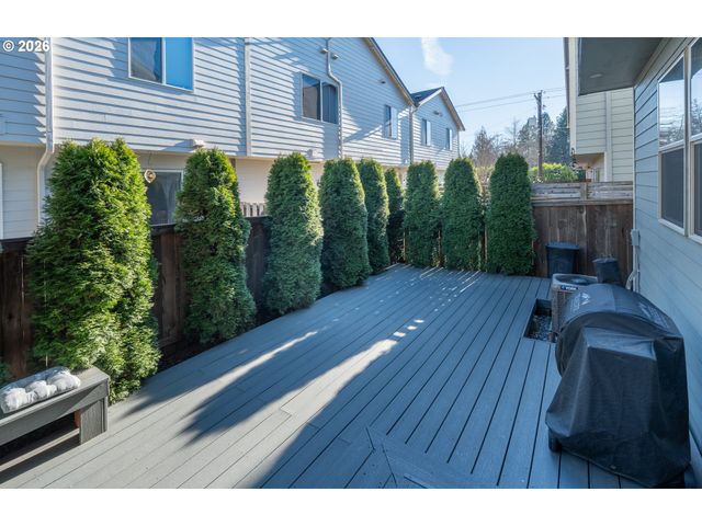 1740 N 23RD St, Washougal, WA 98671