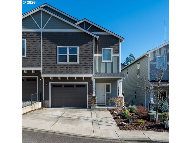 1740 N 23RD St, Washougal, WA 98671