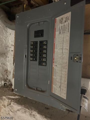 106 W Somerset St, Raritan Boro, NJ 08869