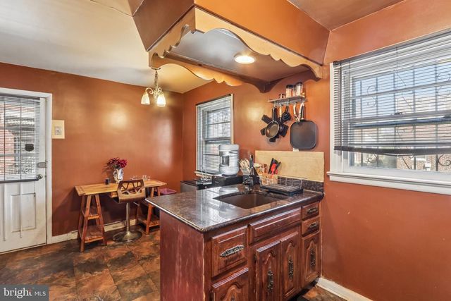 1214 E SYDNEY ST, Philadelphia, PA 19150