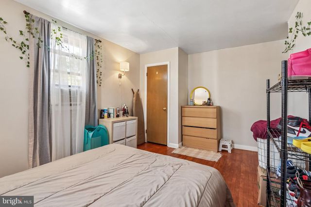 1214 E SYDNEY ST, Philadelphia, PA 19150