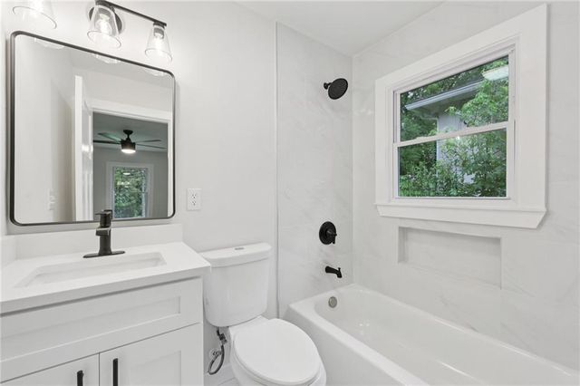 53 Springside Drive SE, Atlanta, GA 30354