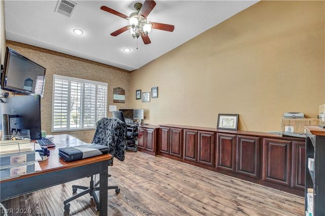 7651 Man O War Street, Las Vegas, NV 89131