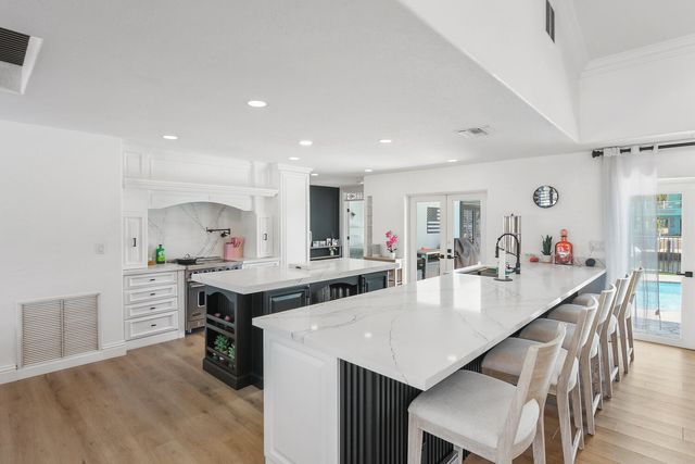 4030 NE 25th Avenue, Lighthouse Point, FL 33064