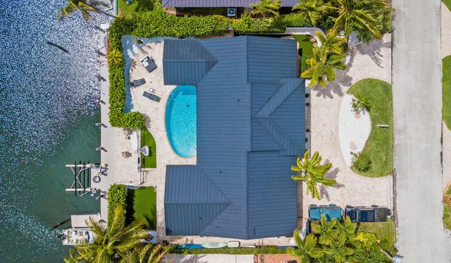 4030 NE 25th Avenue, Lighthouse Point, FL 33064