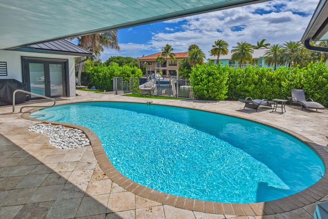 4030 NE 25th Avenue, Lighthouse Point, FL 33064