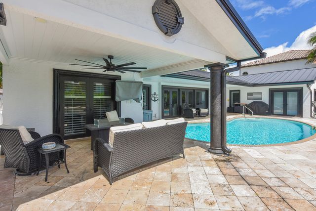 4030 NE 25th Avenue, Lighthouse Point, FL 33064