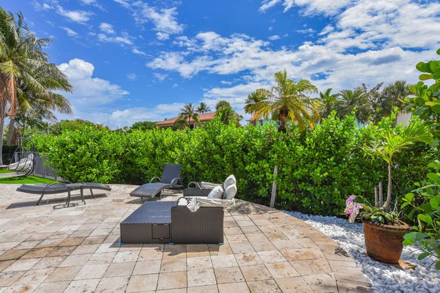 4030 NE 25th Avenue, Lighthouse Point, FL 33064