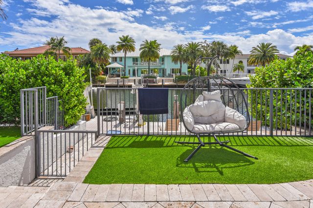 4030 NE 25th Avenue, Lighthouse Point, FL 33064