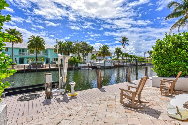 4030 NE 25th Avenue, Lighthouse Point, FL 33064