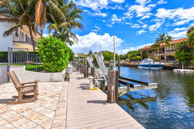 4030 NE 25th Avenue, Lighthouse Point, FL 33064