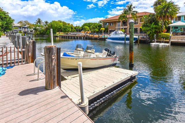 4030 NE 25th Avenue, Lighthouse Point, FL 33064