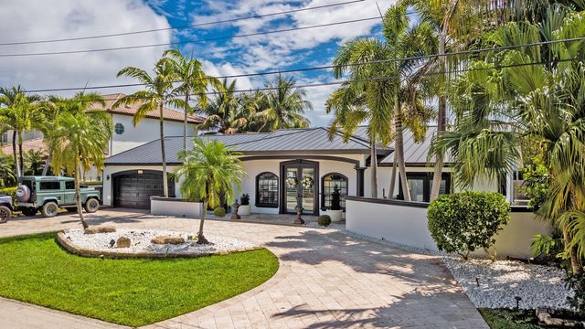 4030 NE 25th Avenue, Lighthouse Point, FL 33064