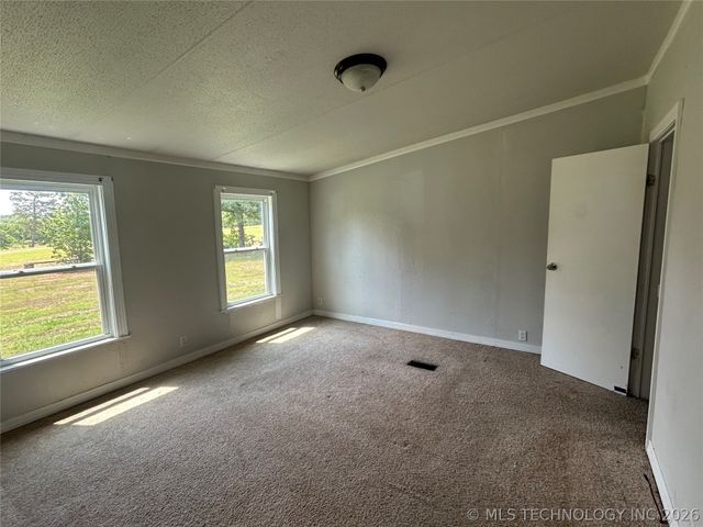 31135 S County Road 4260, Stigler, OK 74462
