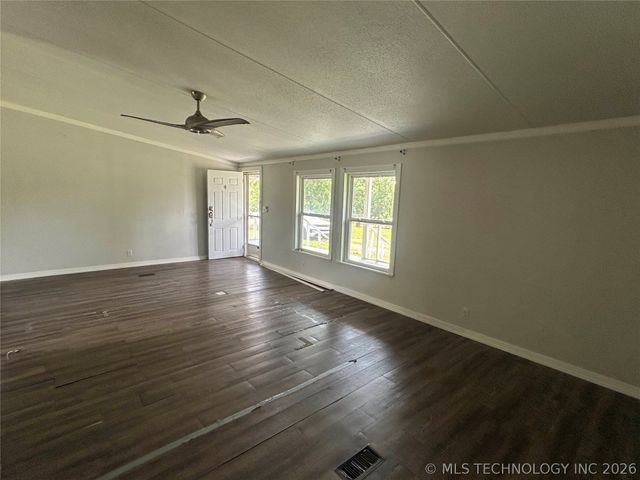 31135 S County Road 4260, Stigler, OK 74462