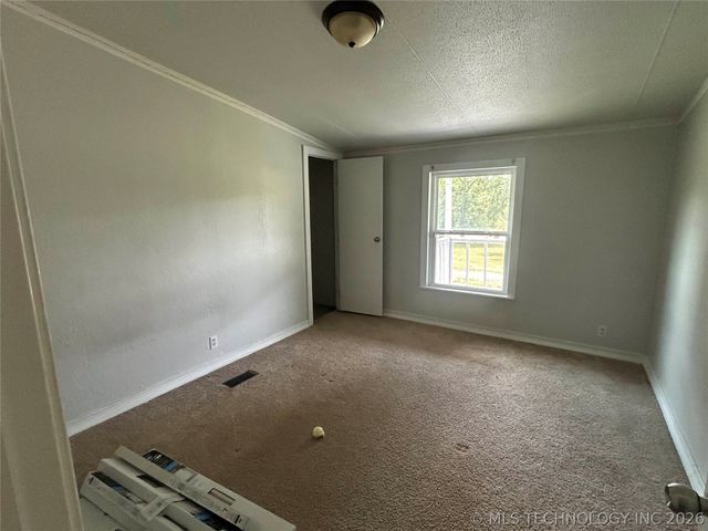 31135 S County Road 4260, Stigler, OK 74462