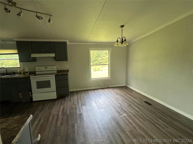 31135 S County Road 4260, Stigler, OK 74462