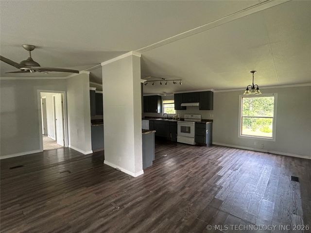 31135 S County Road 4260, Stigler, OK 74462