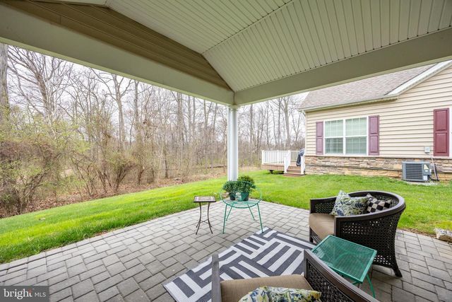 1417 HONEYSUCKLE CT, West Chester, PA 19380