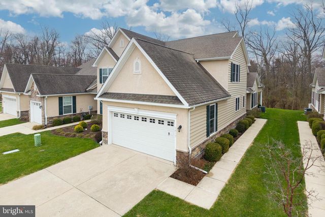 1417 HONEYSUCKLE CT, West Chester, PA 19380