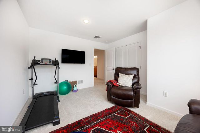 1417 HONEYSUCKLE CT, West Chester, PA 19380