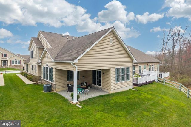 1417 HONEYSUCKLE CT, West Chester, PA 19380