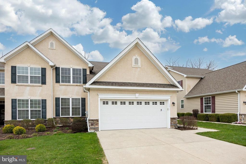 1417 HONEYSUCKLE CT, West Chester, PA 19380