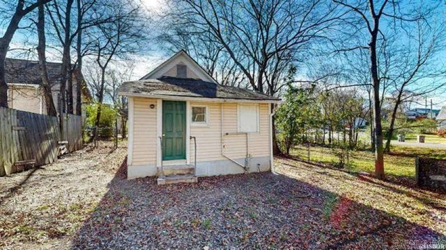 306 Garland Ave, Hot Springs, AR 71913