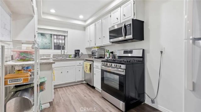 1239 W Rosecrans 4, Gardena, CA 90247