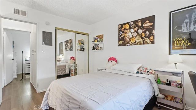 1239 W Rosecrans 4, Gardena, CA 90247