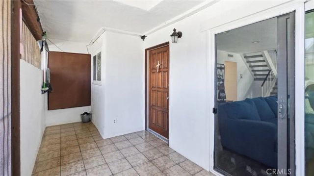 1239 W Rosecrans 4, Gardena, CA 90247