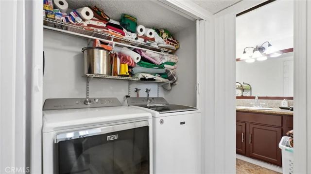 1239 W Rosecrans 4, Gardena, CA 90247