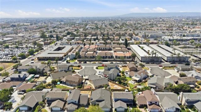 1239 W Rosecrans 4, Gardena, CA 90247