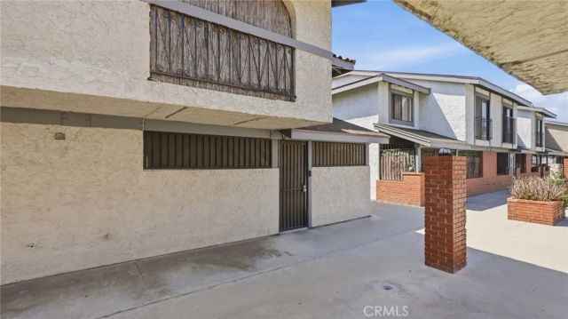 1239 W Rosecrans 4, Gardena, CA 90247
