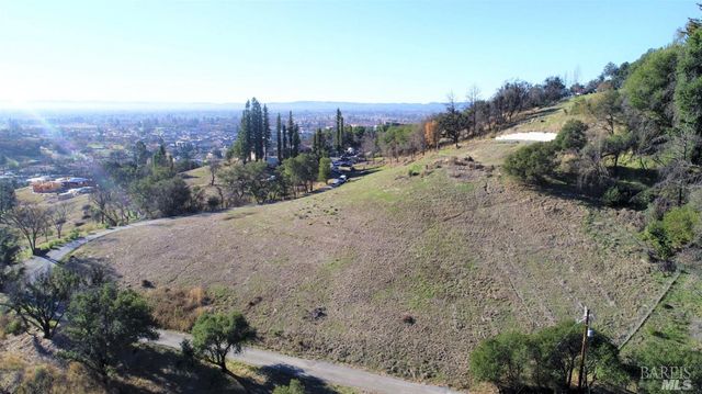 5420 Wikiup Bridge Way, Santa Rosa, CA 95404