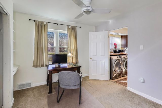 108 Beverly Place, Munster, IN 46321