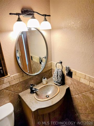 15829 W 933 Road, Park Hill, OK 74451