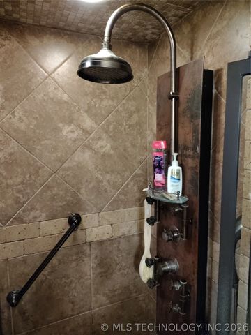 15829 W 933 Road, Park Hill, OK 74451