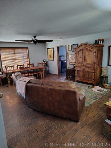 15829 W 933 Road, Park Hill, OK 74451