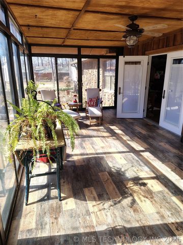 15829 W 933 Road, Park Hill, OK 74451