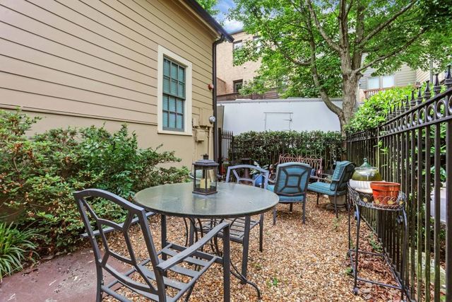 464 Frasier Street SE, Marietta, GA 30060