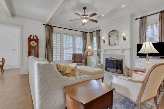 464 Frasier Street SE, Marietta, GA 30060
